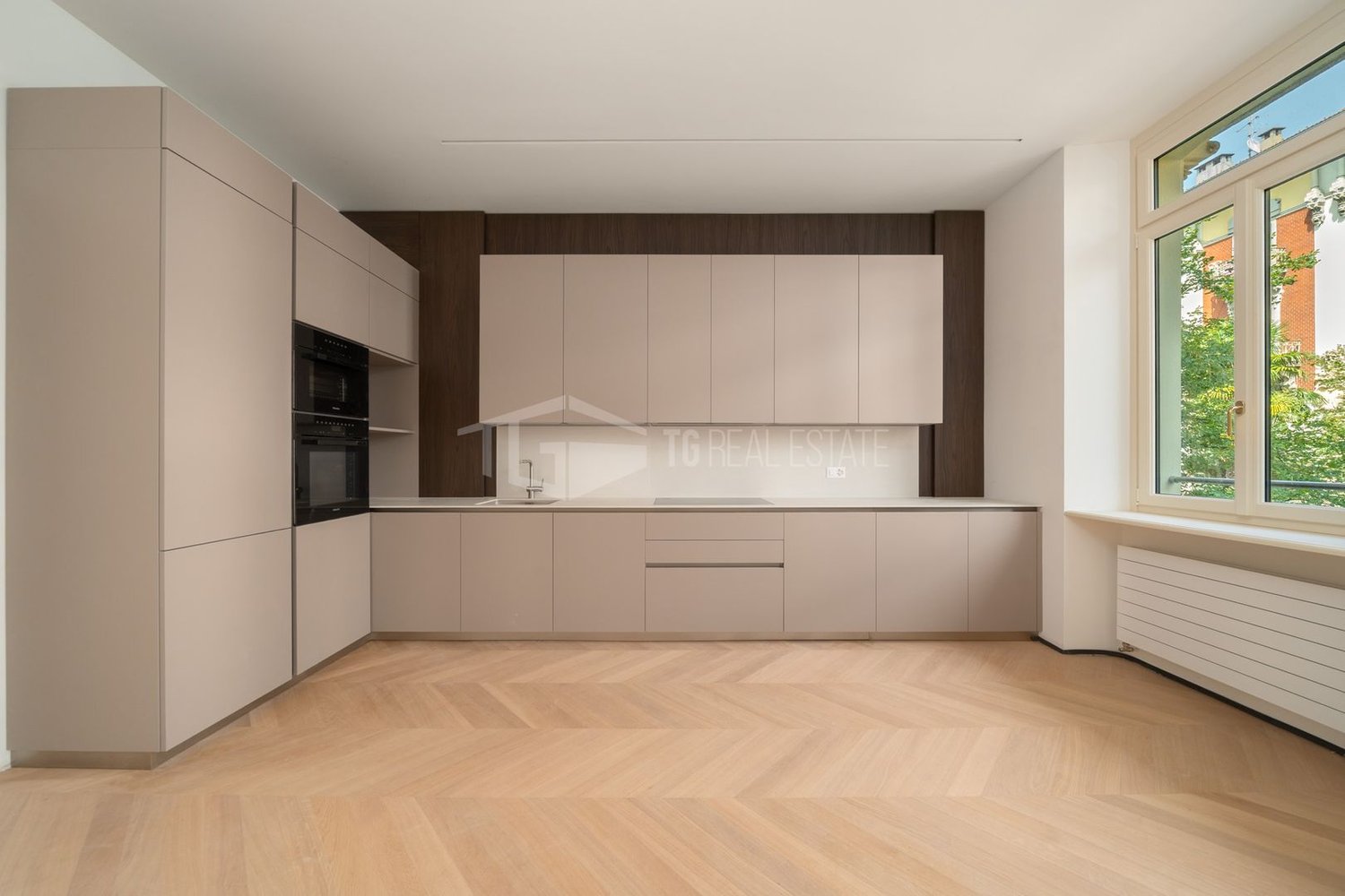 5-Zimmer-Wohnung