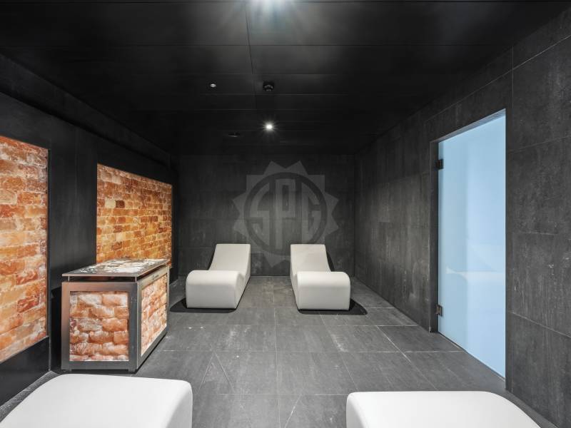 788m² office
