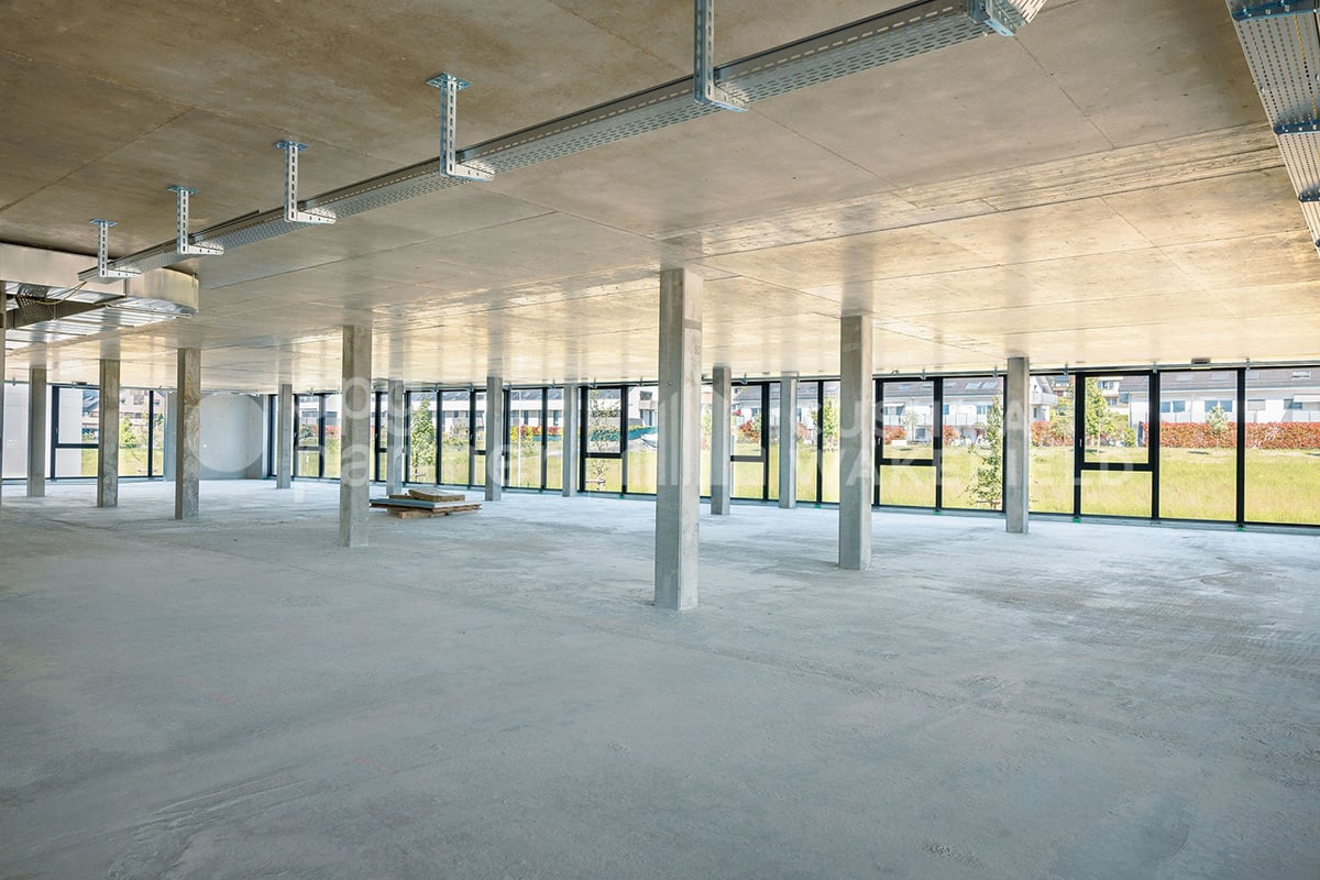 119m² commercial