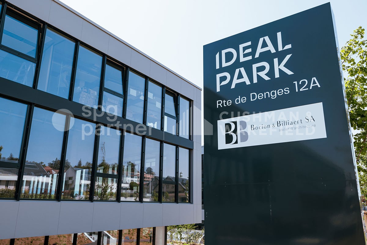 119m² commercial