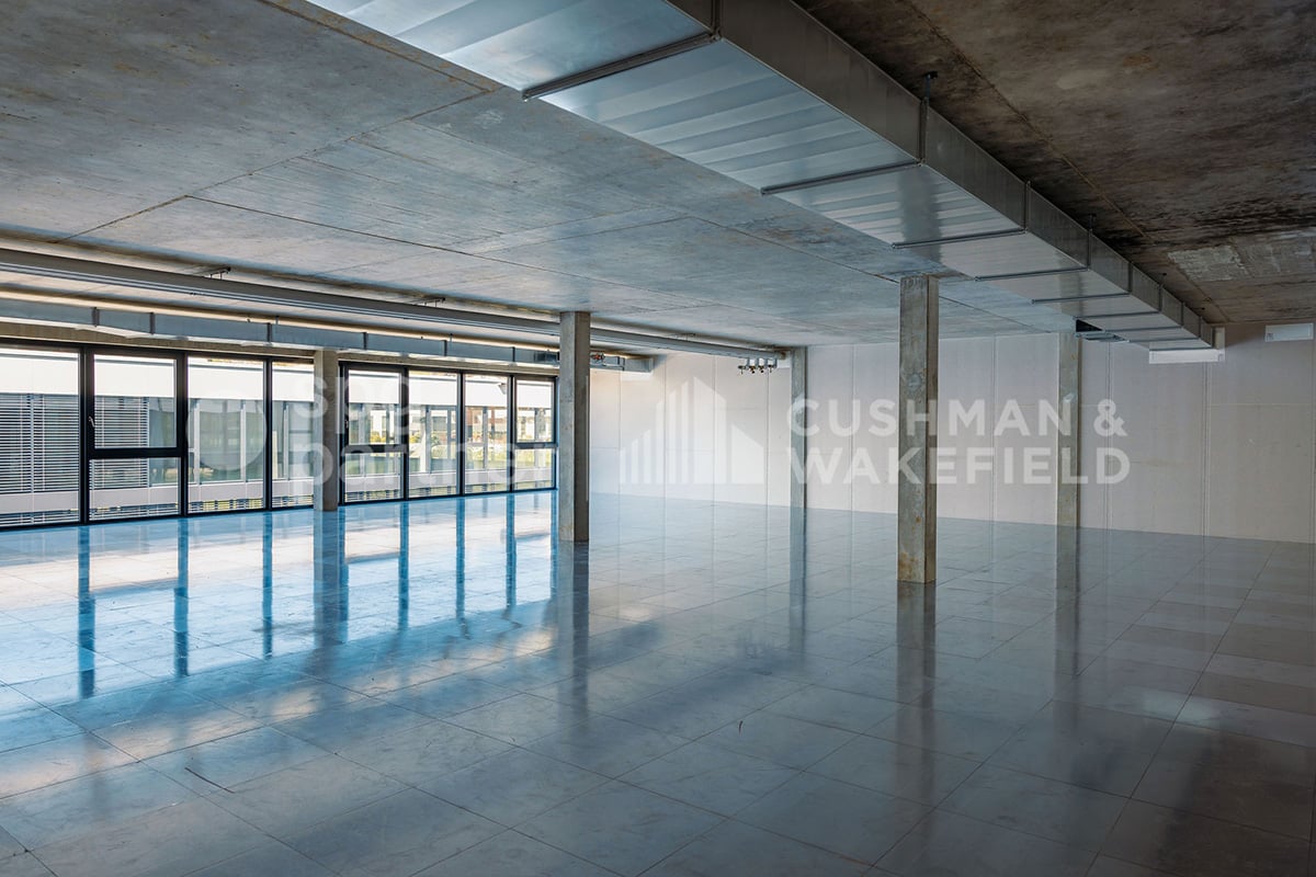 119m² commercial