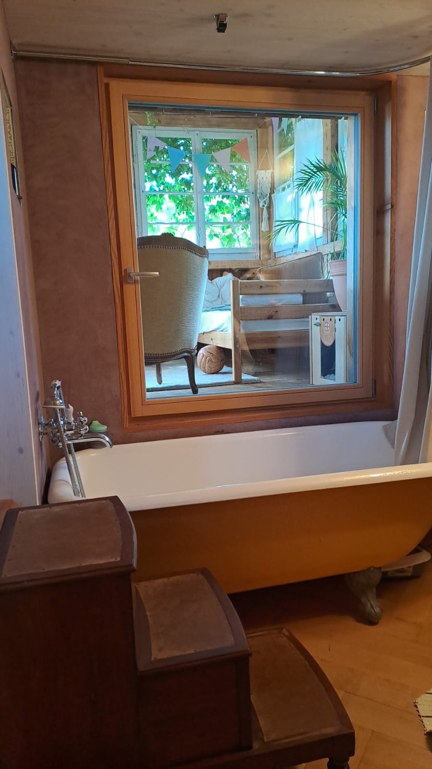 1 room single house
