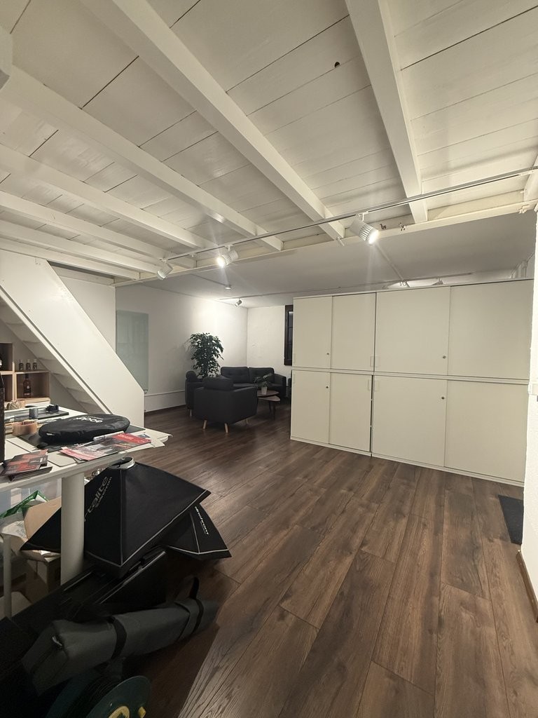 104m² Laden