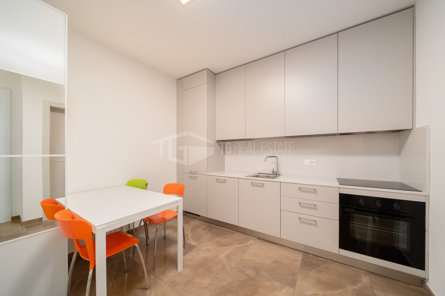 1 ½ Zimmer möblierte Wohnung