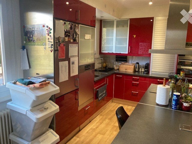 1 room single room