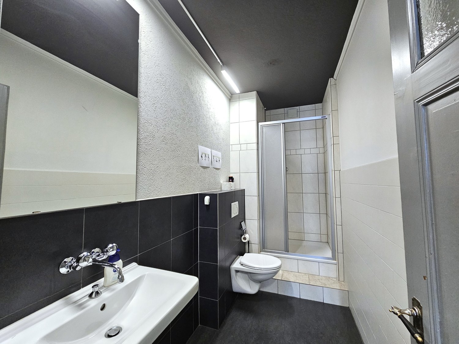 6 ½ rooms apartment