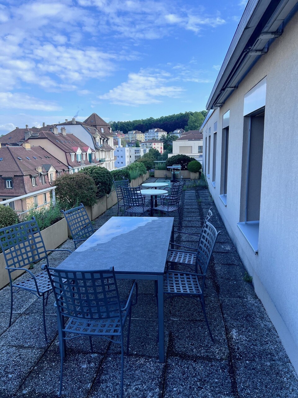 1410m² Büro