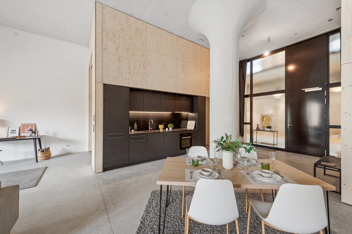 1 room loft
