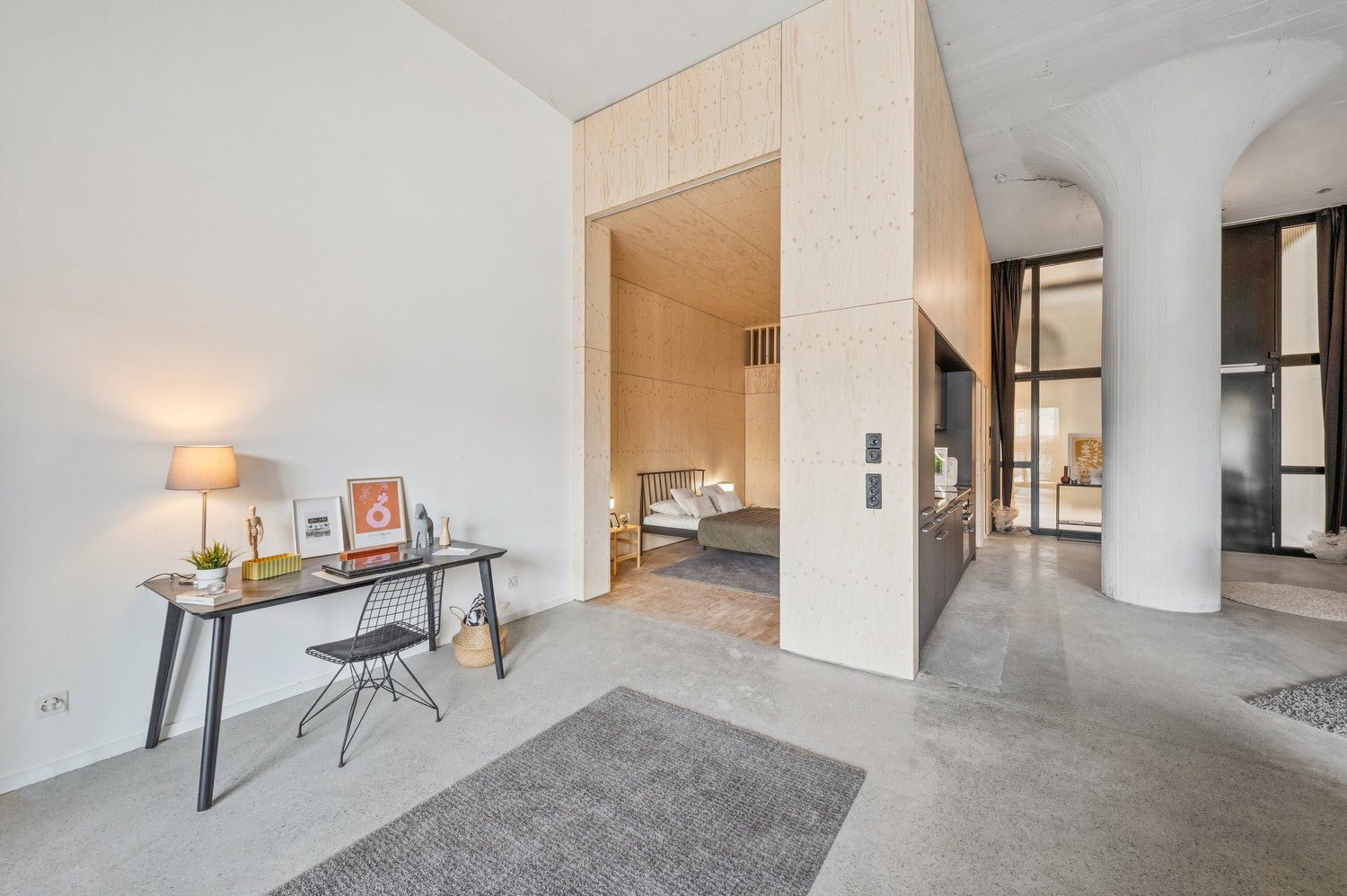 1 room loft
