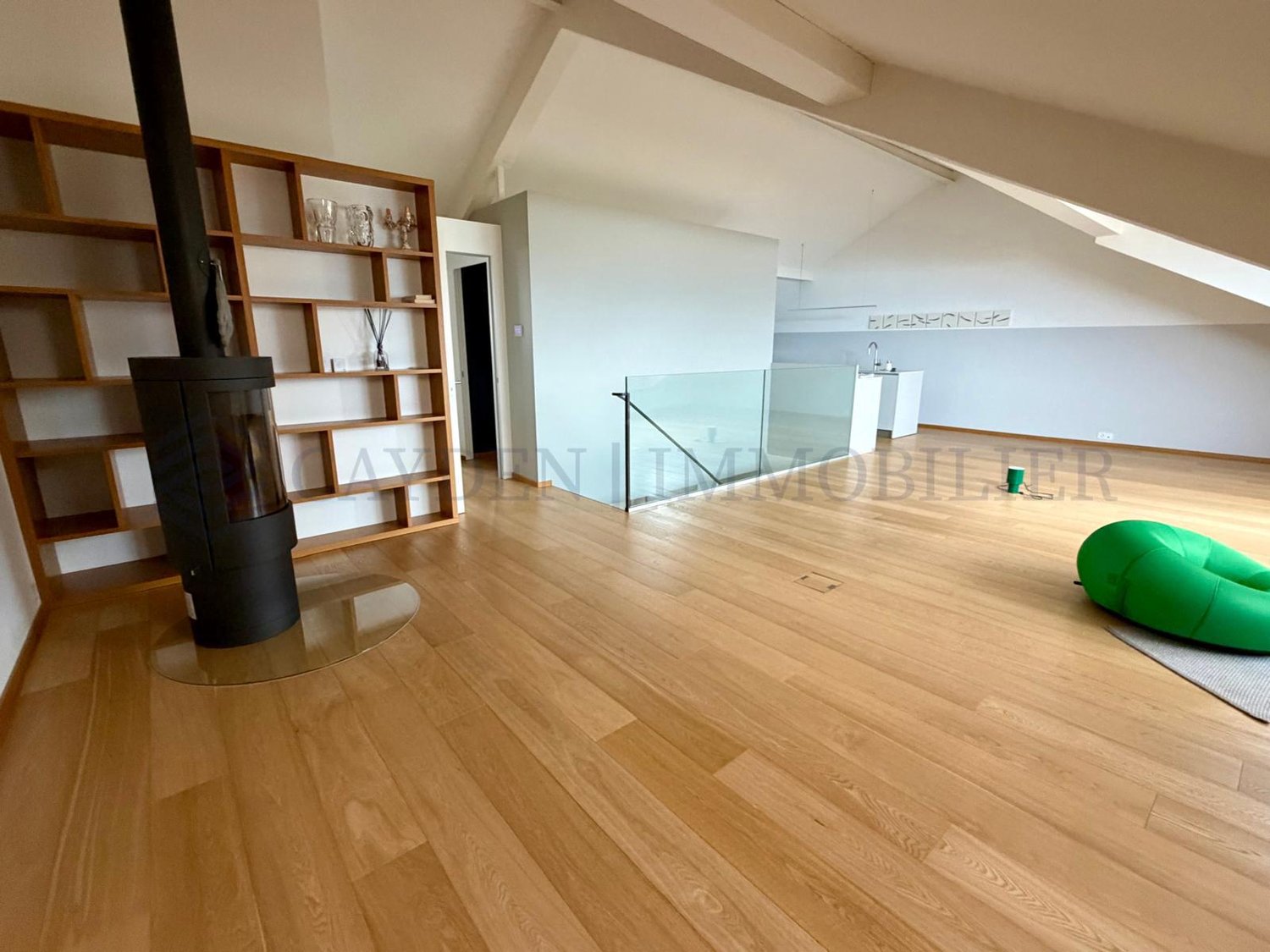 6-Zimmer-Wohnung