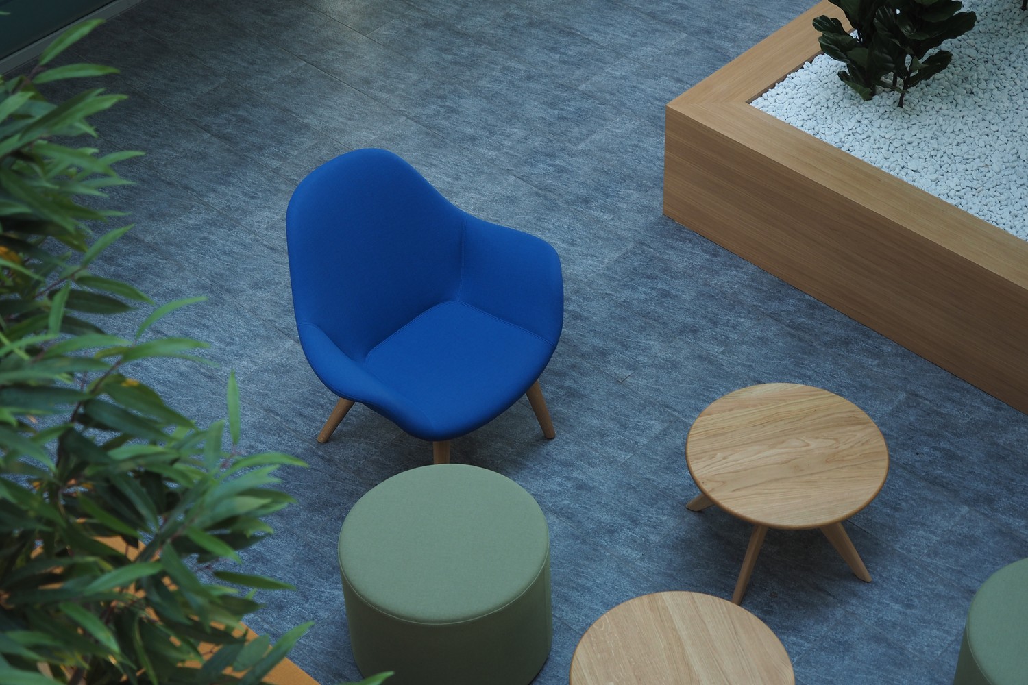 883m² bureau