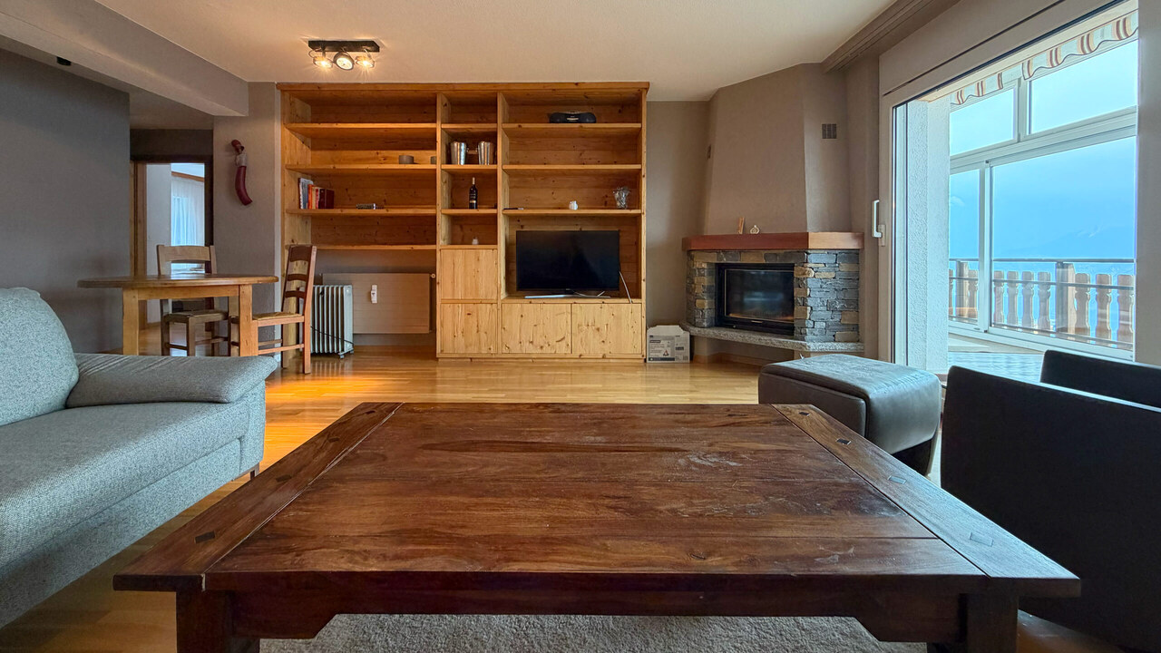 Möblierte 4 ½ Zimmer Wohnung