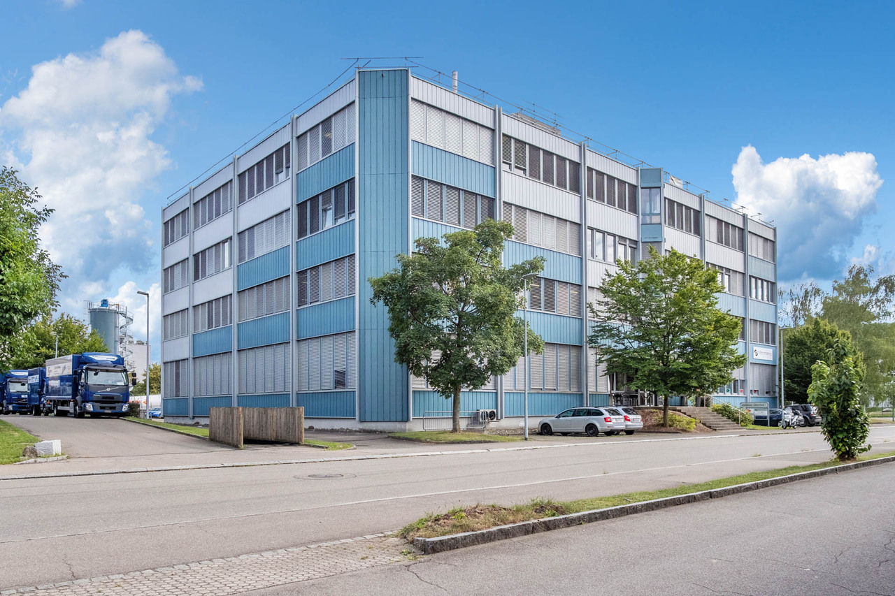 253m² commerciale