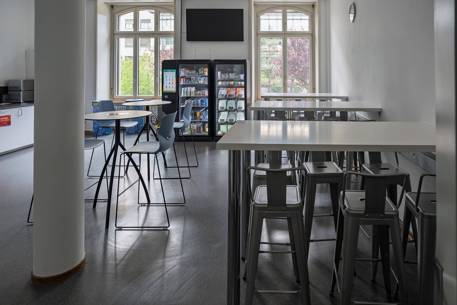 16m² office