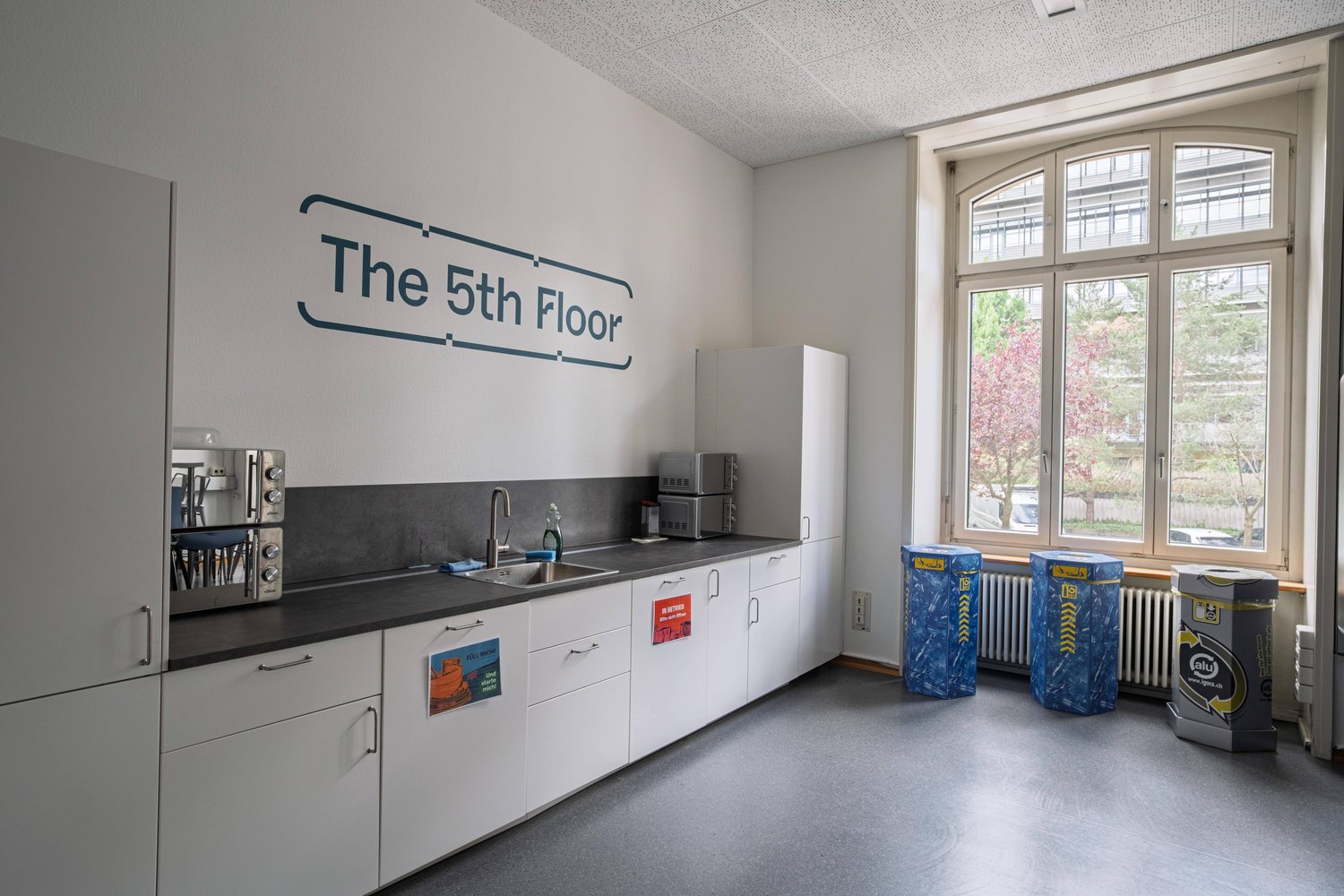 16m² office