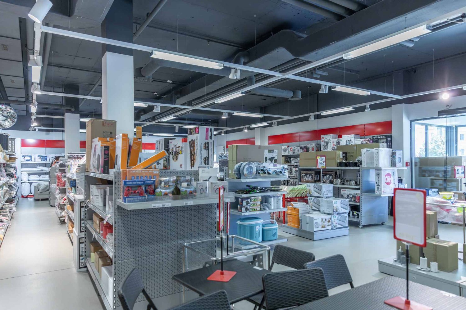 467m² commercial