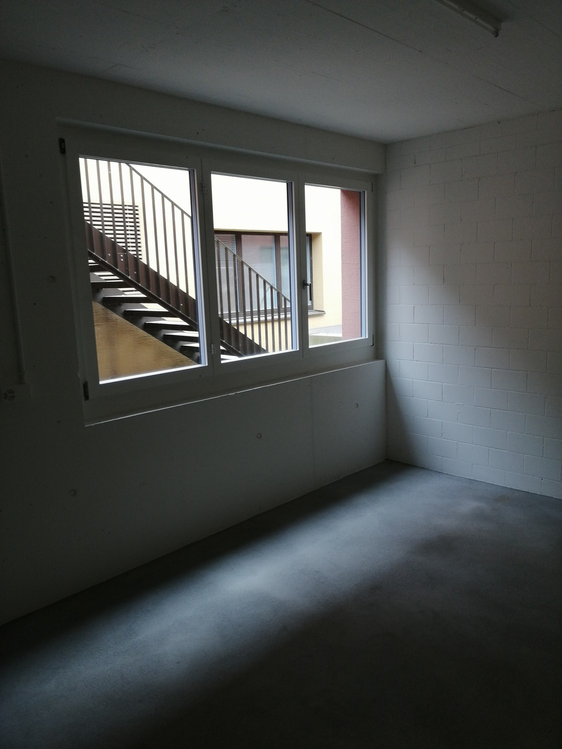 15-15m² commerciale