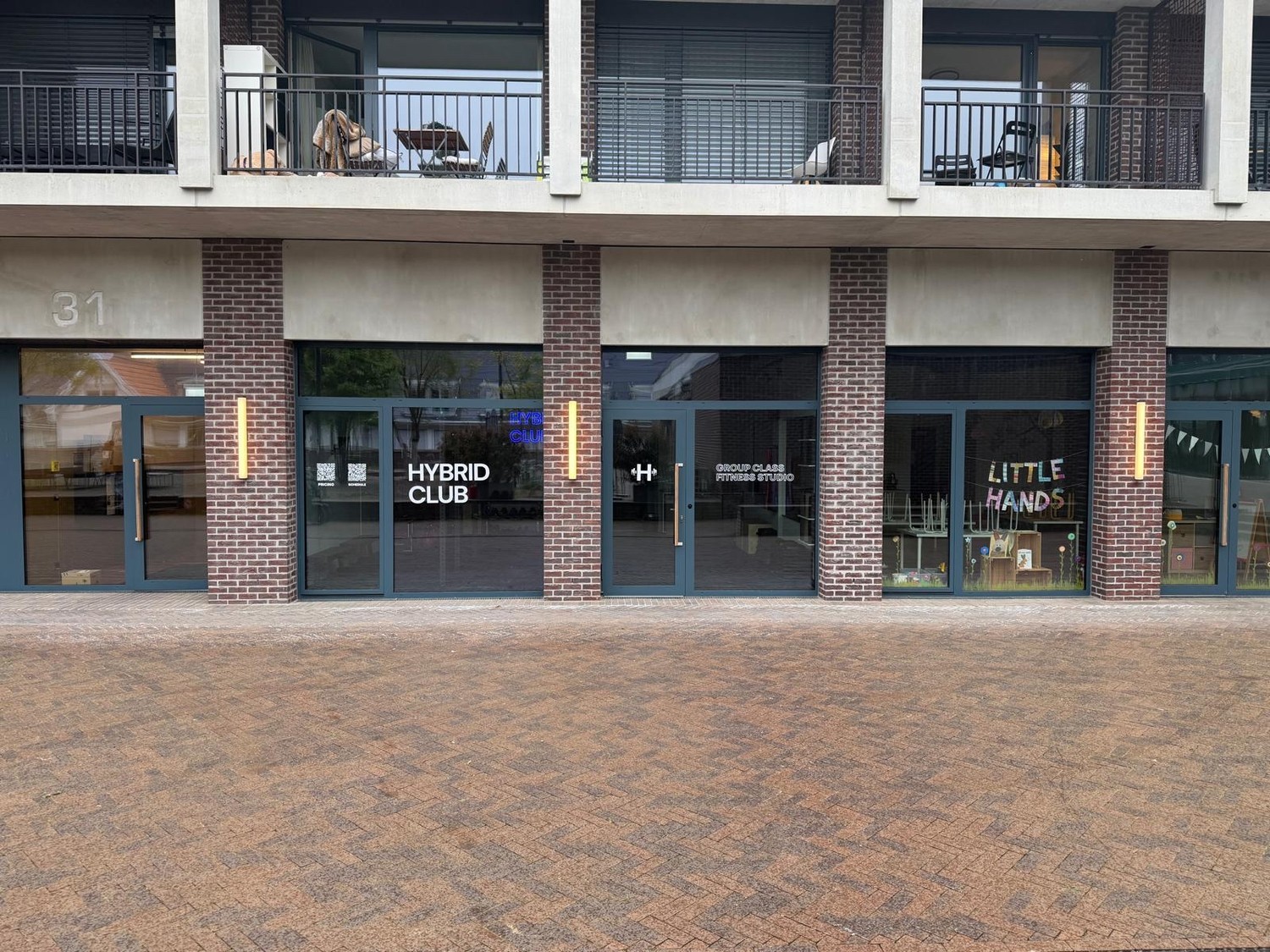 40m² commercial