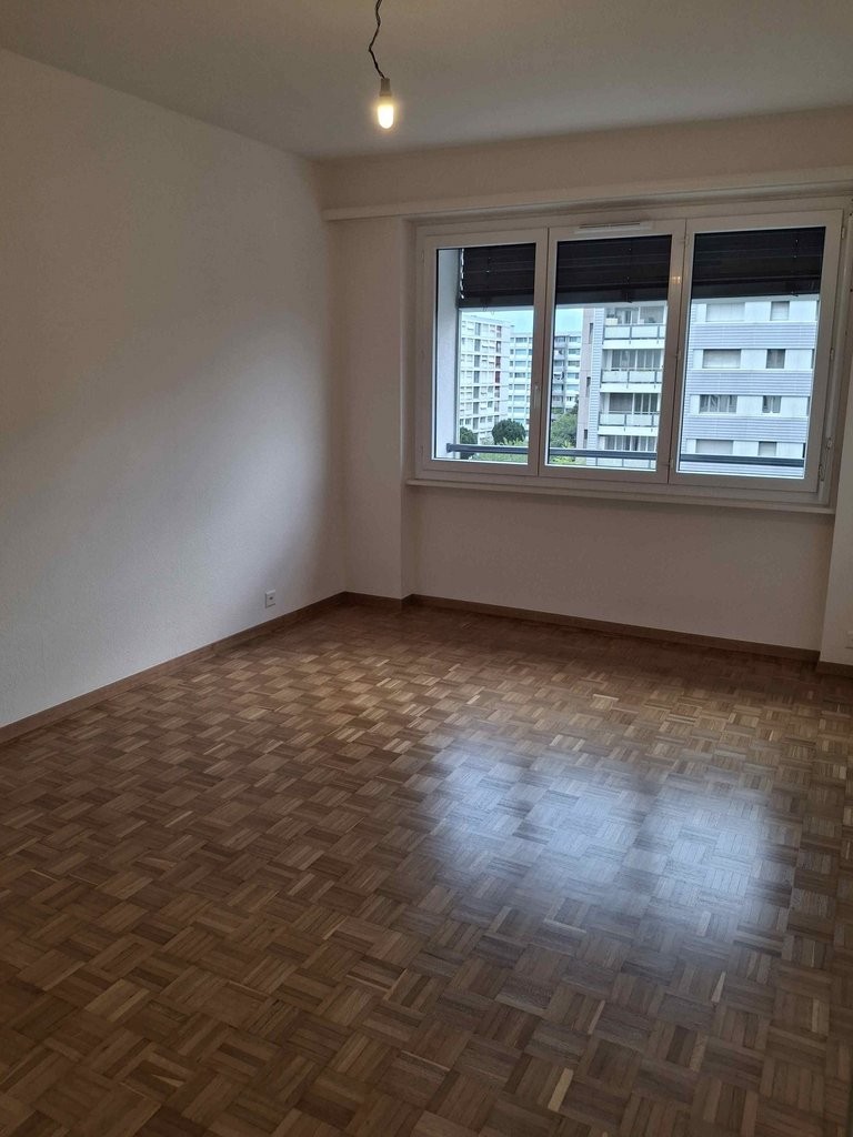 4-Zimmer-Wohnung