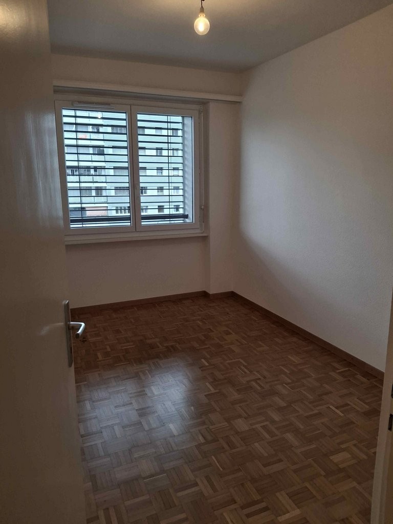 4-Zimmer-Wohnung