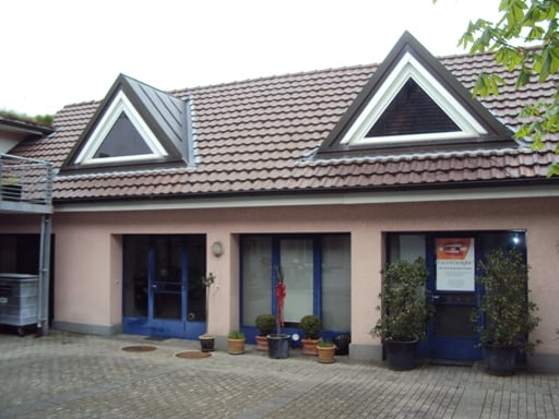 143m² commercial