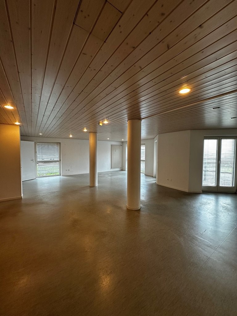 53m² commercial