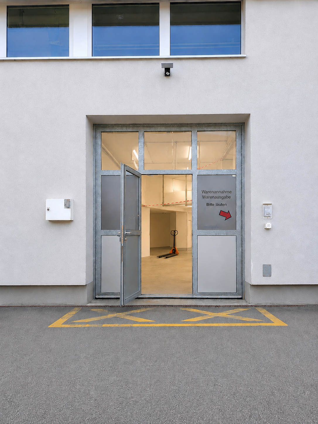 514m² di magazzino