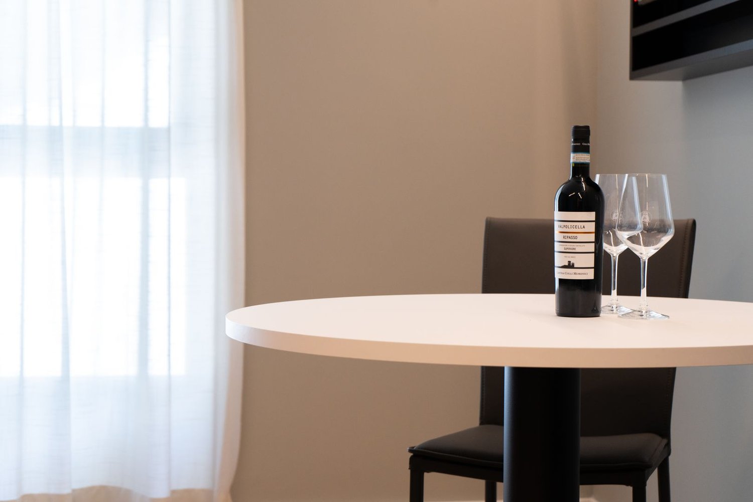 2 ½ Zimmer möblierte Wohnung