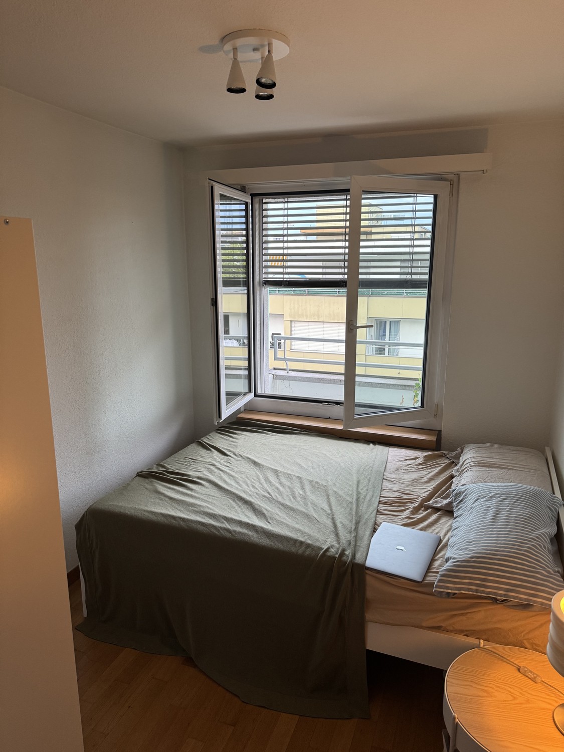 4 Zimmer Wohnung