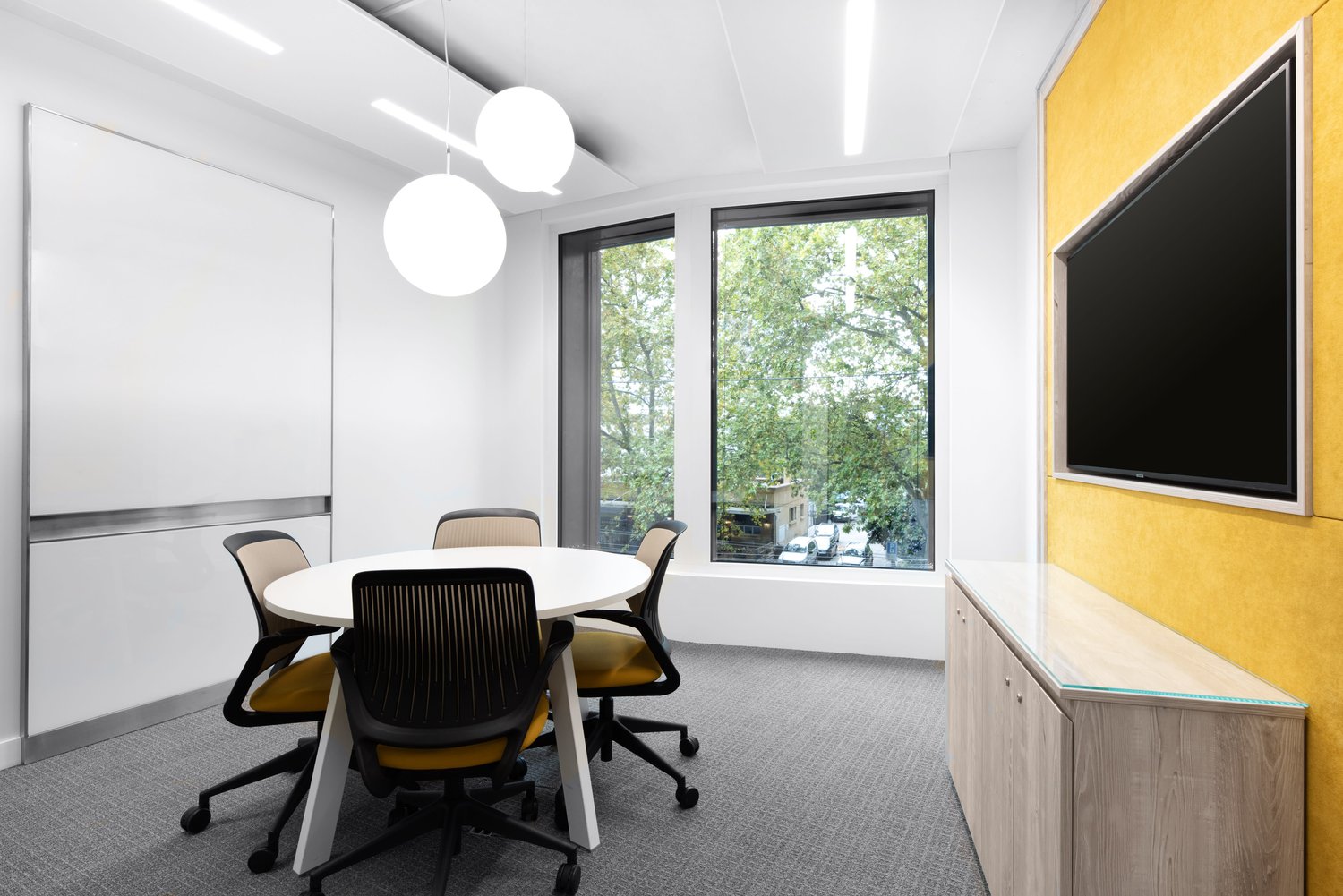 50m² office