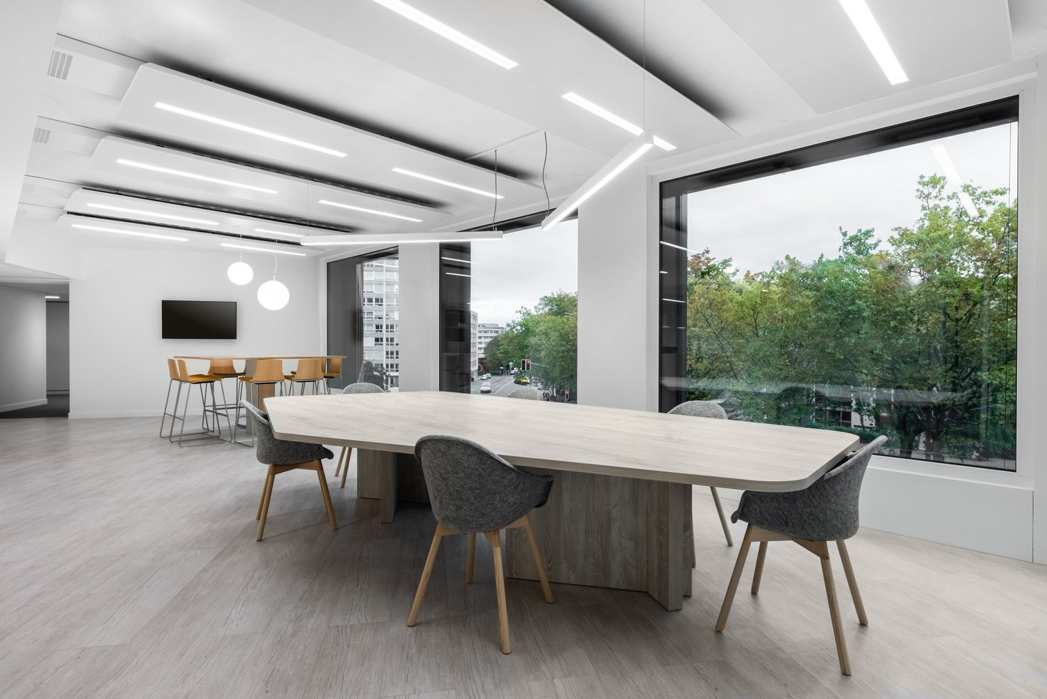 50m² office