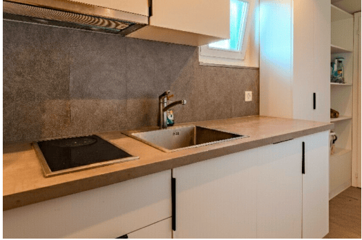 1 room furnished flat