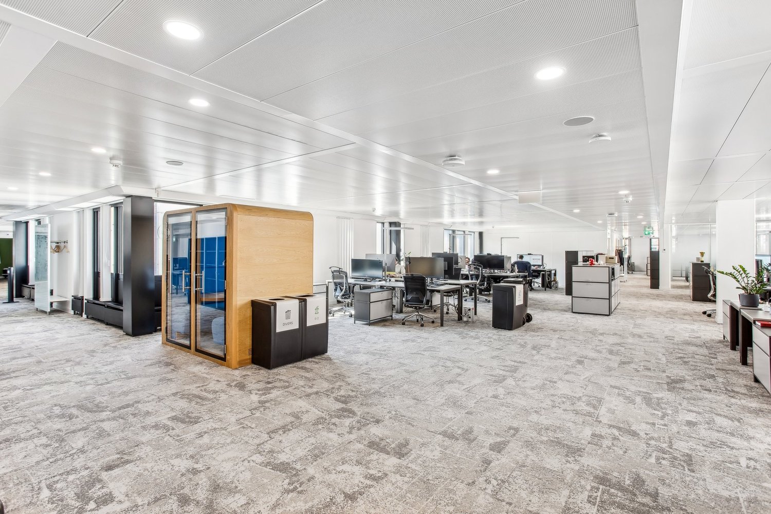 3600m² ufficio