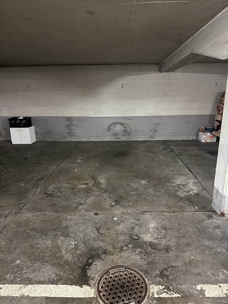 Underground slot