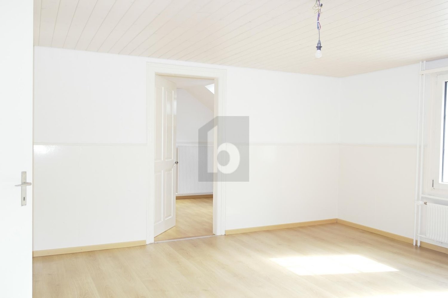 casa plurifamiliare di 15 locali