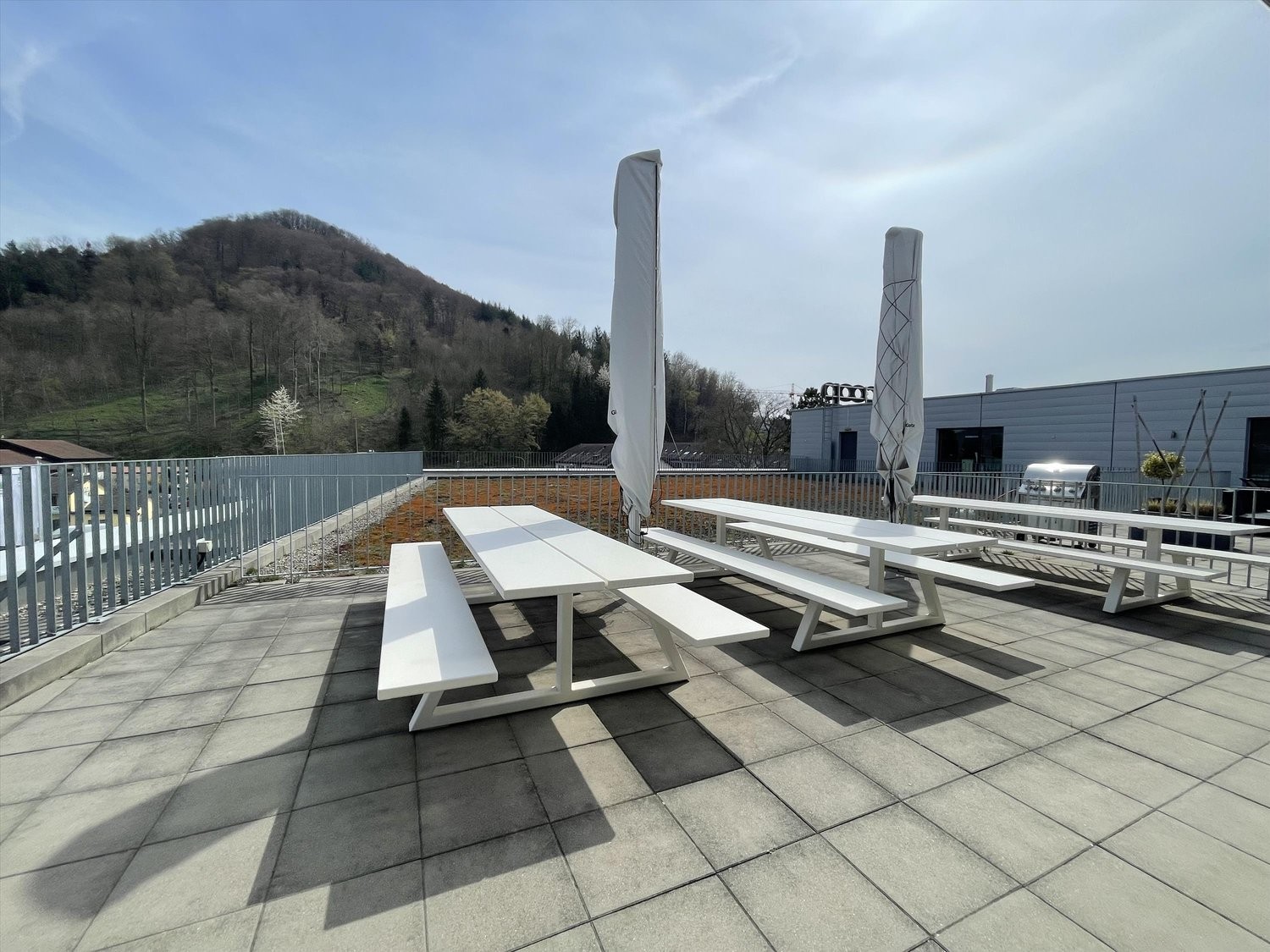 214m² office