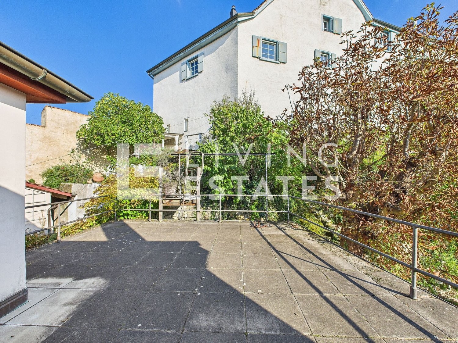 9 ½ rooms multi family house