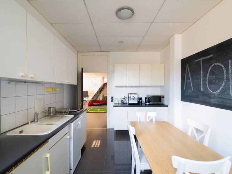 243m² ufficio
