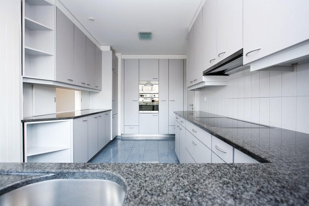 8 rooms apartment