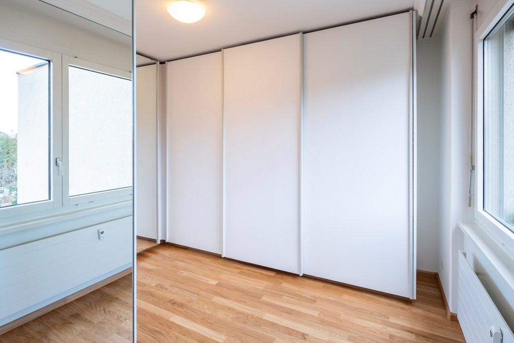 8 rooms apartment