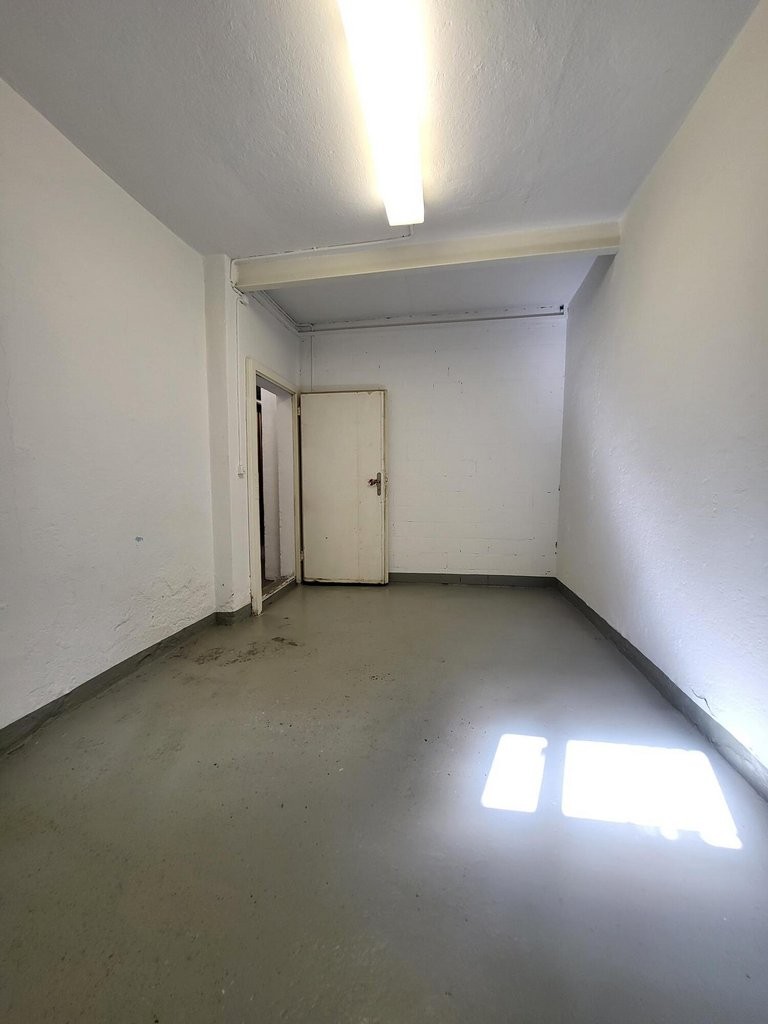12m² storage room
