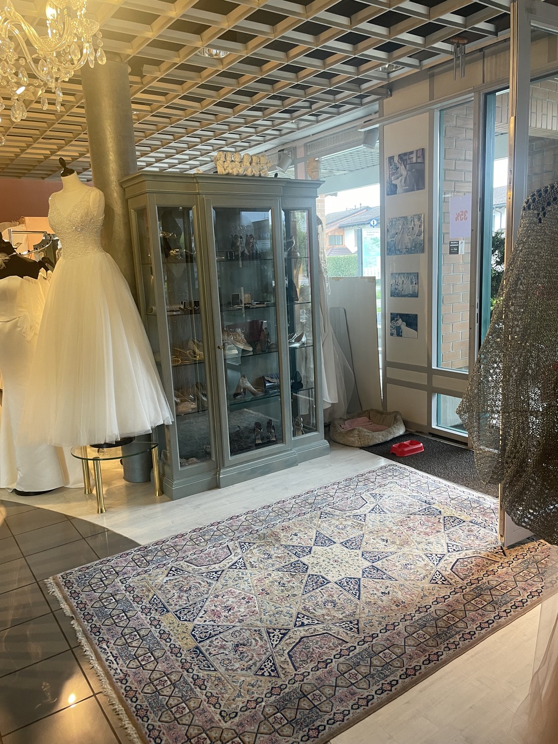 162m² commercial