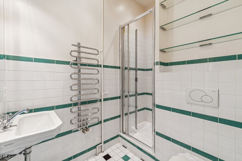 7 rooms apartment