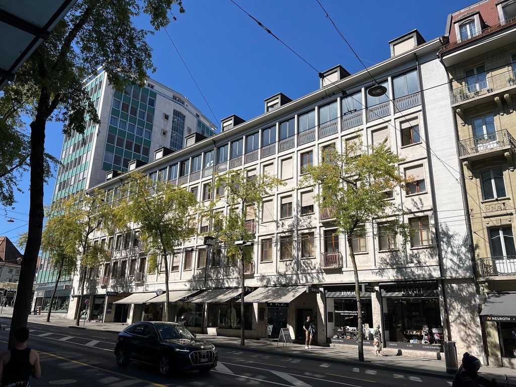 149m² Praxis