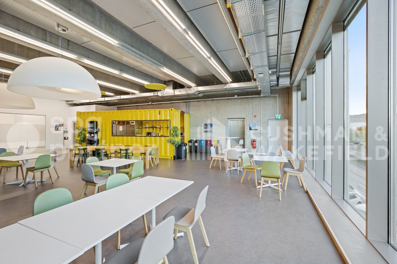 735m² Büro