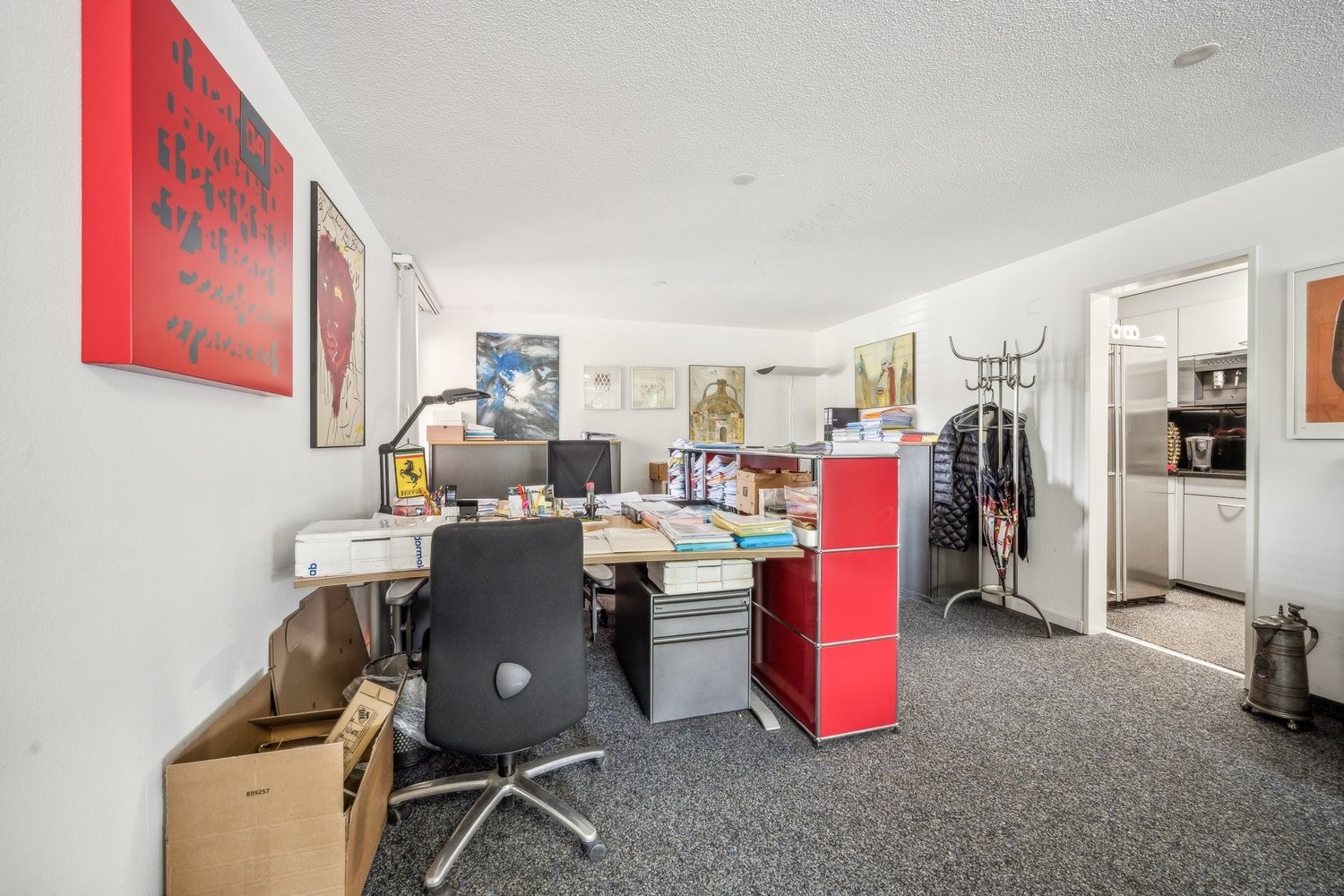 109m² office