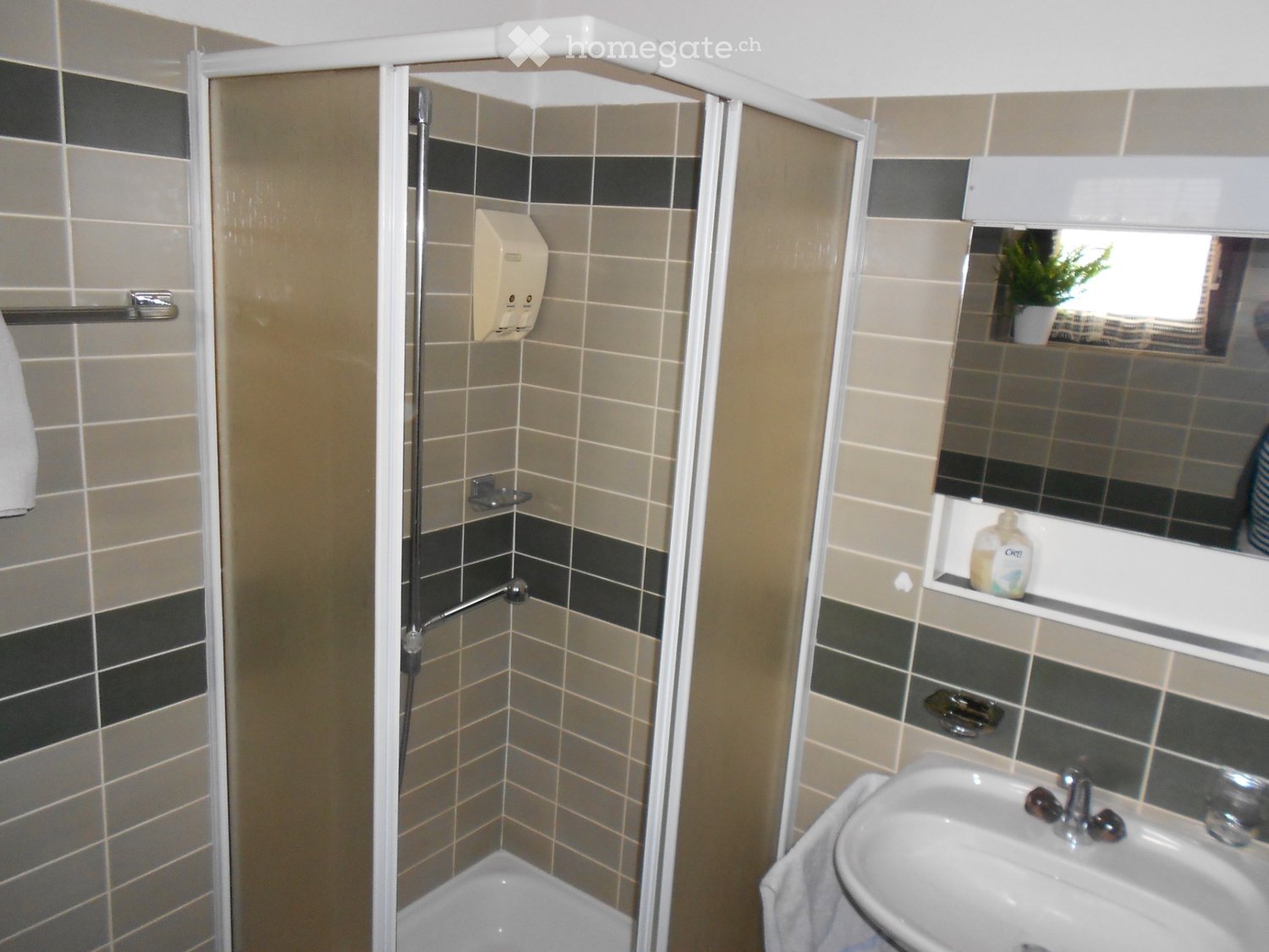 1 room single room