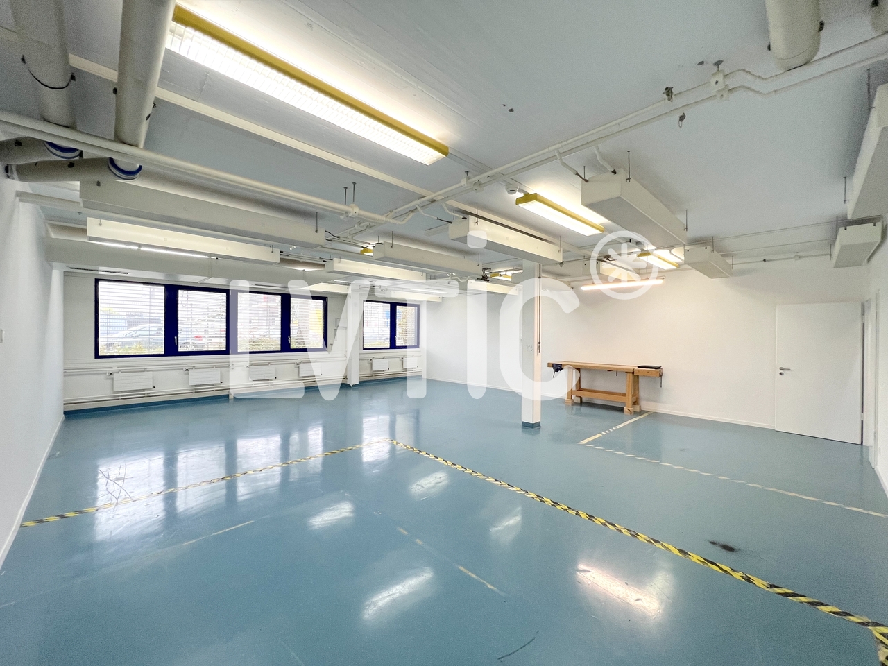 5485m² oggetto industriale