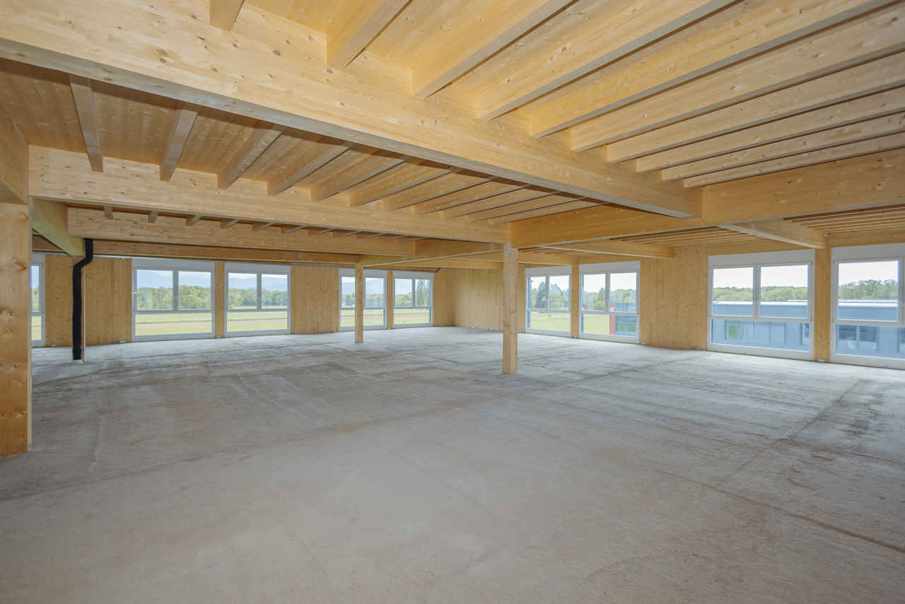 604m² ufficio