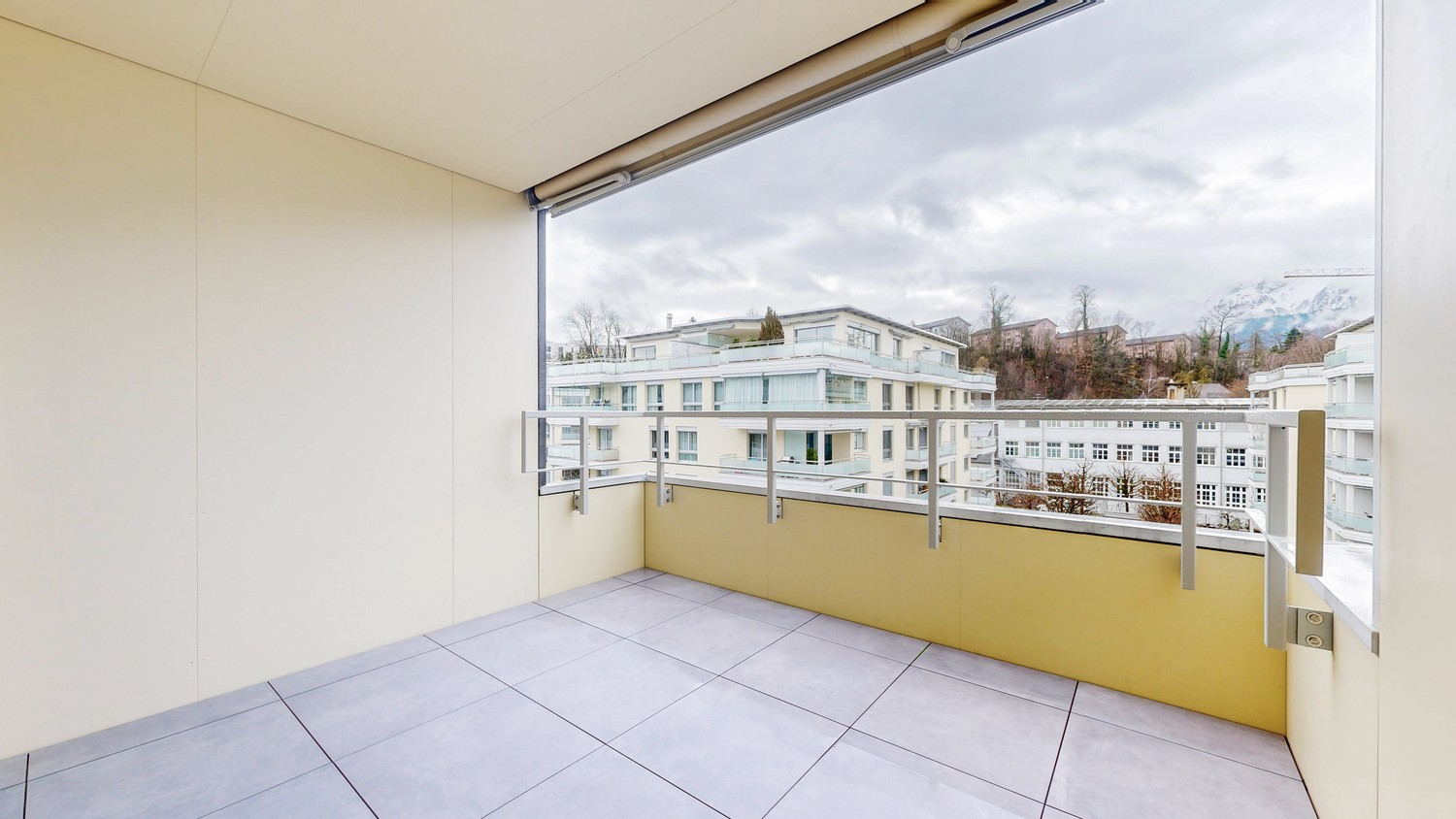 4 ½ rooms apartment